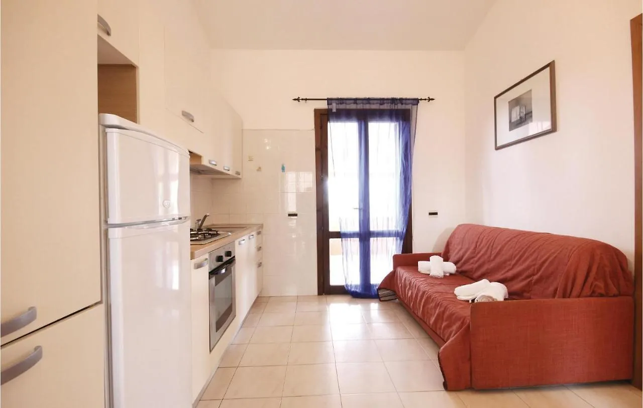 Awesome Apartment In Costa Rei -Ca- With Kitchen مونتي ناي