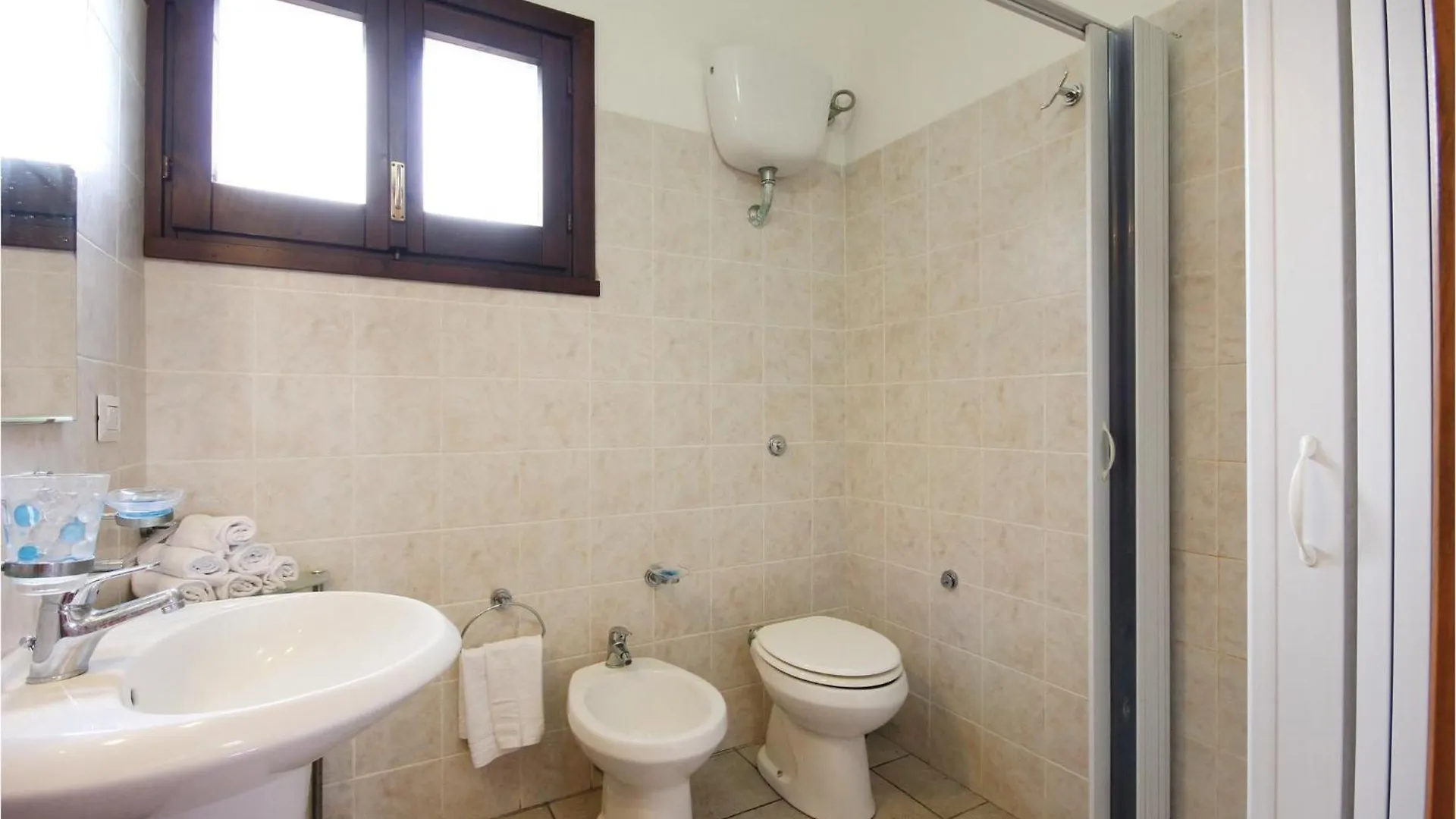 Awesome Apartment In Costa Rei -Ca- With Kitchen مونتي ناي